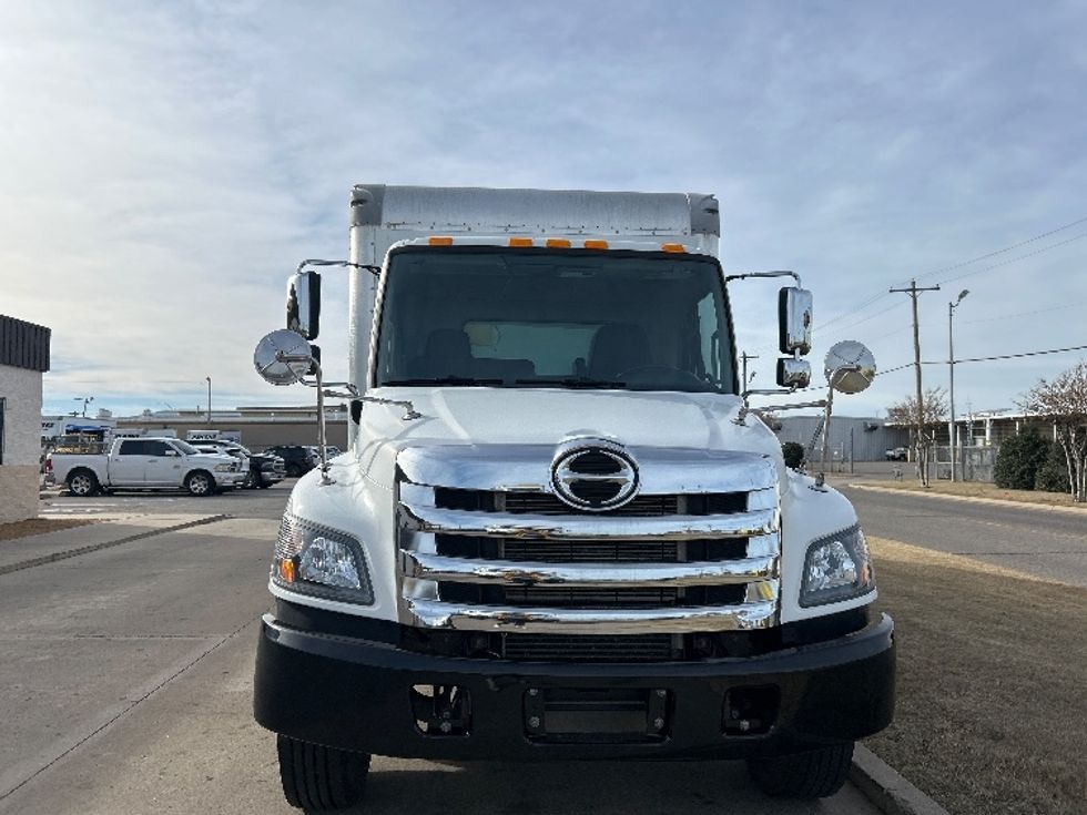 Medium Duty Box Truck-Light and Medium Duty Trucks-Hino-2020-268-Oklahoma City-OK-309,360\n\t\tmiles-$ 28,750 - Image 2