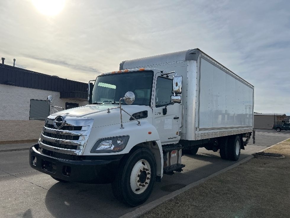 Medium Duty Box Truck-Light and Medium Duty Trucks-Hino-2020-268-Oklahoma City-OK-309,360\n\t\tmiles-$ 28,750 - Image 3