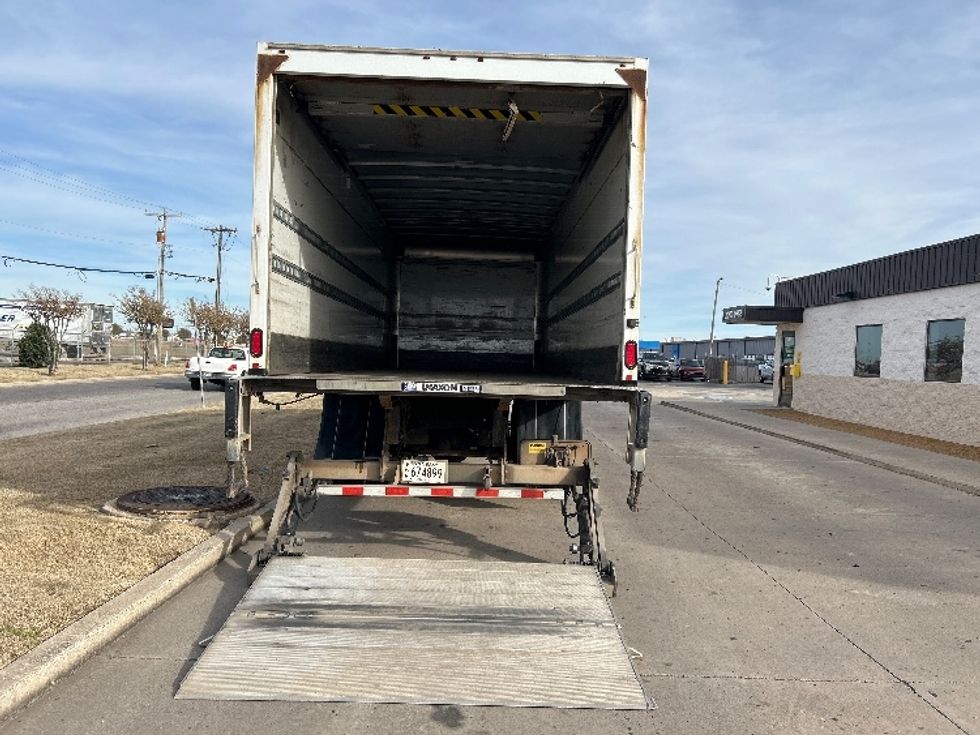 Medium Duty Box Truck-Light and Medium Duty Trucks-Hino-2020-268-Oklahoma City-OK-309,360\n\t\tmiles-$ 28,750 - Image 9