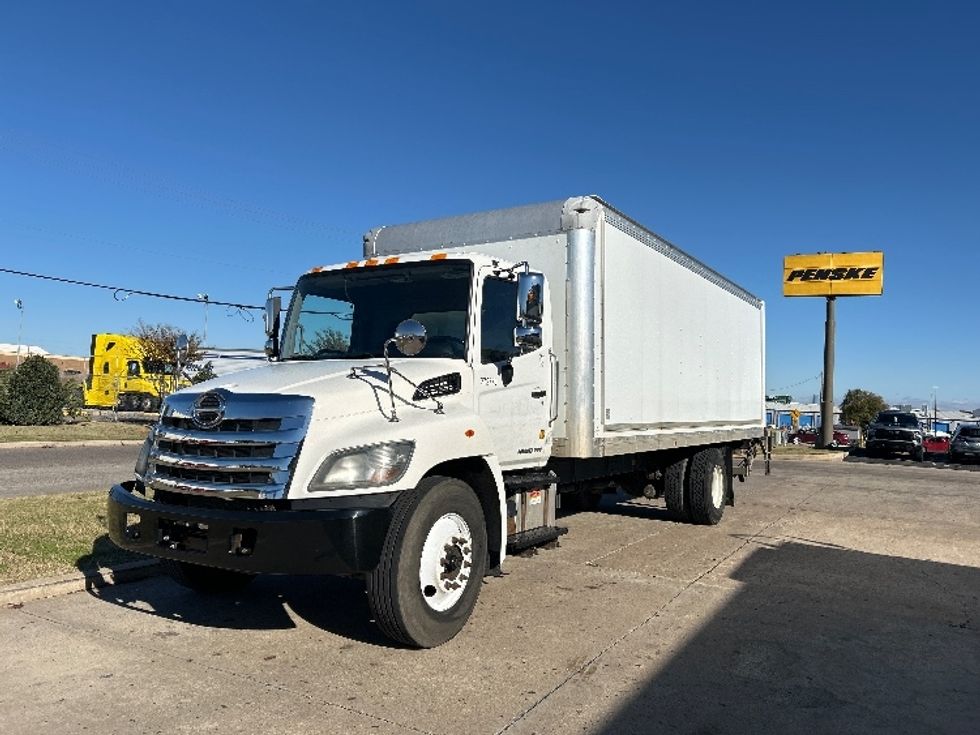 Medium Duty Box Truck-Light and Medium Duty Trucks-Hino-2020-268-Oklahoma City-OK-315,468\n\t\tmiles-$ 28,000 - Image 3