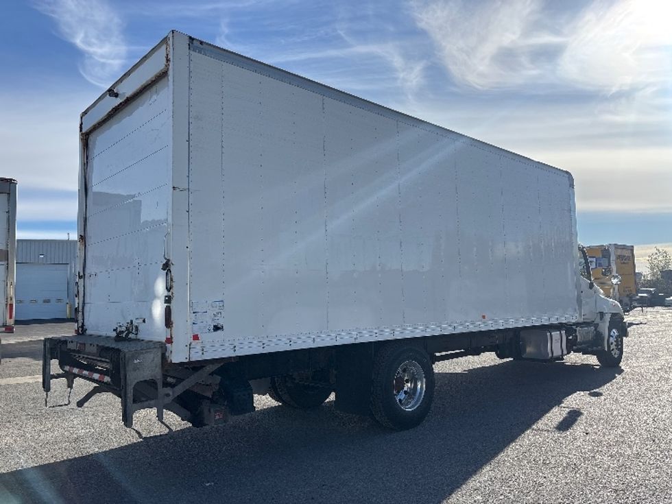 Medium Duty Box Truck-Light and Medium Duty Trucks-Hino-2020-268-Ottawa-ON-217,976\n\t\tkm-$ 78,000 - Image 13