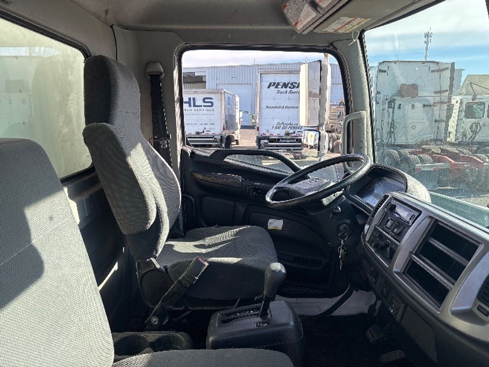 Medium Duty Box Truck-Light and Medium Duty Trucks-Hino-2020-268-Ottawa-ON-217,976\n\t\tkm-$ 78,000 - Image 22