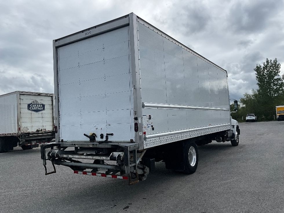 Medium Duty Box Truck-Light and Medium Duty Trucks-Hino-2020-268-Ottawa-ON-239,430\n\t\tkm-$ 74,500 - Image 13