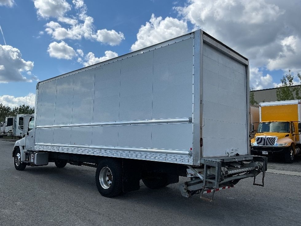 Medium Duty Box Truck-Light and Medium Duty Trucks-Hino-2020-268-Ottawa-ON-264,554\n\t\tkm-$ 71,750 - Image 6