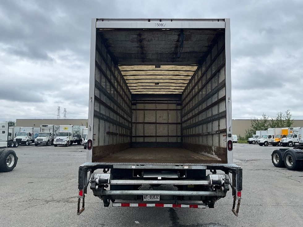 Medium Duty Box Truck-Light and Medium Duty Trucks-Hino-2020-268-Ottawa-ON-296,787\n\t\tkm-$ 67,000 - Image 8