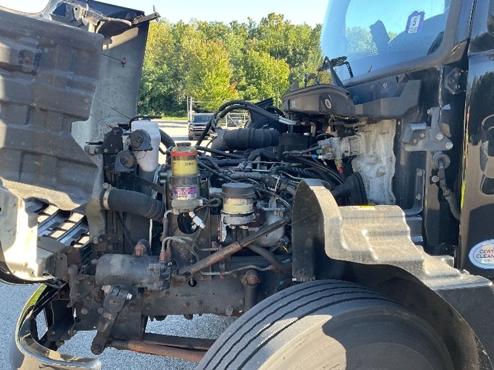 Medium Duty Box Truck-Light and Medium Duty Trucks-Hino-2020-268-Pennsauken-NJ-268,184\n\t\tmiles-$ 35,750 - Image 24