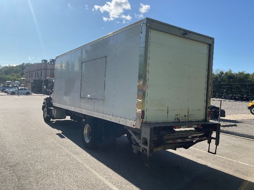 Medium Duty Box Truck-Light and Medium Duty Trucks-Hino-2020-268-Pennsauken-NJ-268,184\n\t\tmiles-$ 35,750 - Image 6