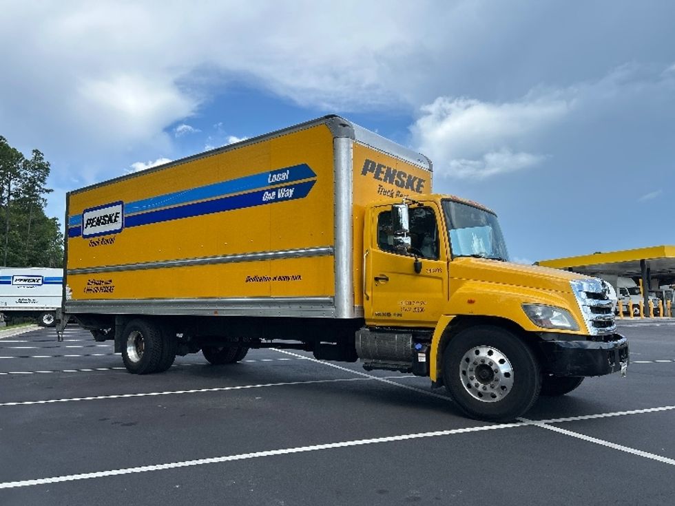 Medium Duty Box Truck-Light and Medium Duty Trucks-Hino-2020-268-Pensacola-FL-211,772\n\t\tmiles-$ 53,500 - Image 1