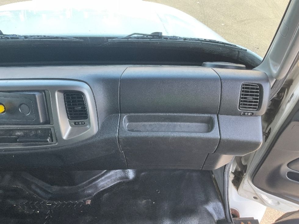 Medium Duty Box Truck-Light and Medium Duty Trucks-Hino-2020-268-Phoenix-AZ-130,944\n\t\tmiles-$ 60,000 - Image 21