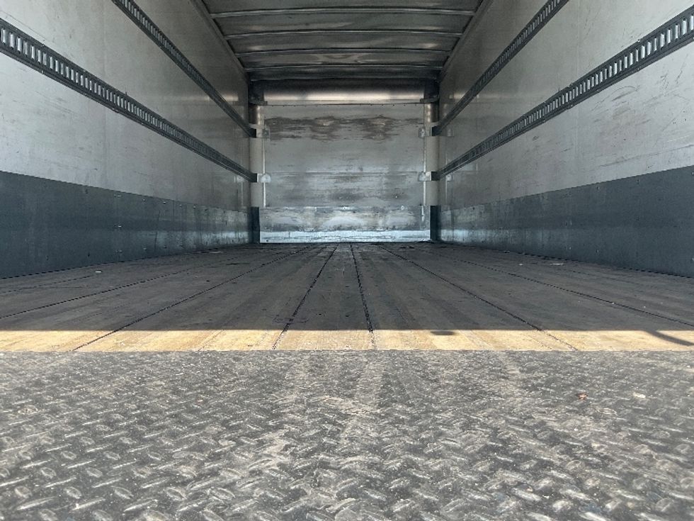 Medium Duty Box Truck-Light and Medium Duty Trucks-Hino-2020-268-Phoenix-AZ-135,855\n\t\tmiles-$ 59,250 - Image 10