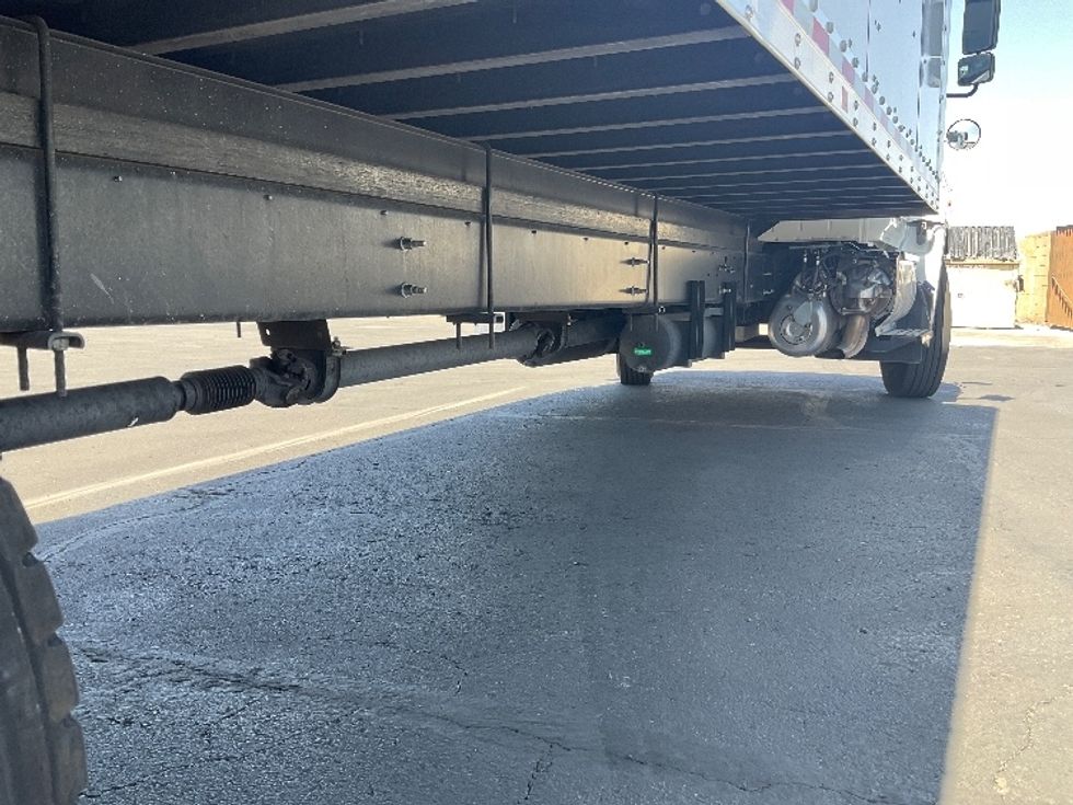 Medium Duty Box Truck-Light and Medium Duty Trucks-Hino-2020-268-Phoenix-AZ-135,855\n\t\tmiles-$ 59,250 - Image 14