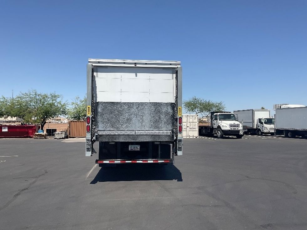 Medium Duty Box Truck-Light and Medium Duty Trucks-Hino-2020-268-Phoenix-AZ-135,855\n\t\tmiles-$ 59,250 - Image 7