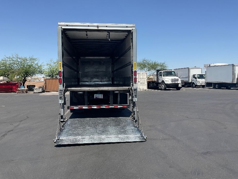 Medium Duty Box Truck-Light and Medium Duty Trucks-Hino-2020-268-Phoenix-AZ-135,855\n\t\tmiles-$ 59,250 - Image 9