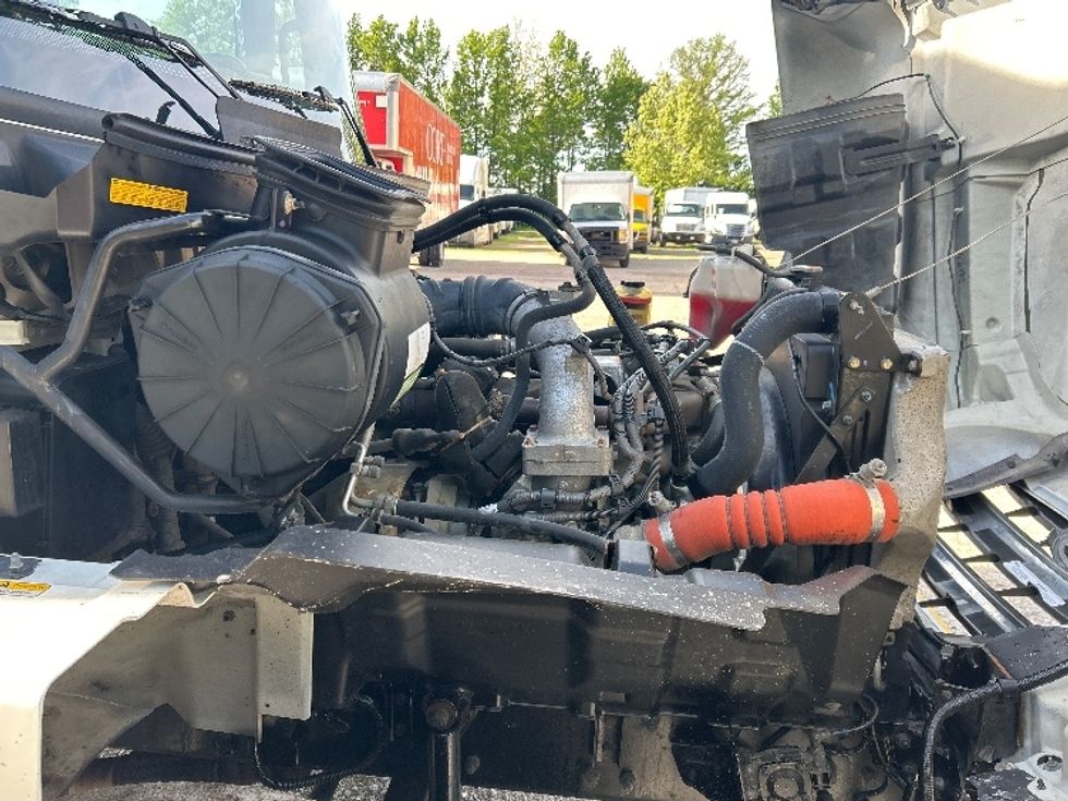 Medium Duty Box Truck-Light and Medium Duty Trucks-Hino-2020-268-Poplar Bluff-MO-184,380\n\t\tmiles-$ 53,500 - Image 22