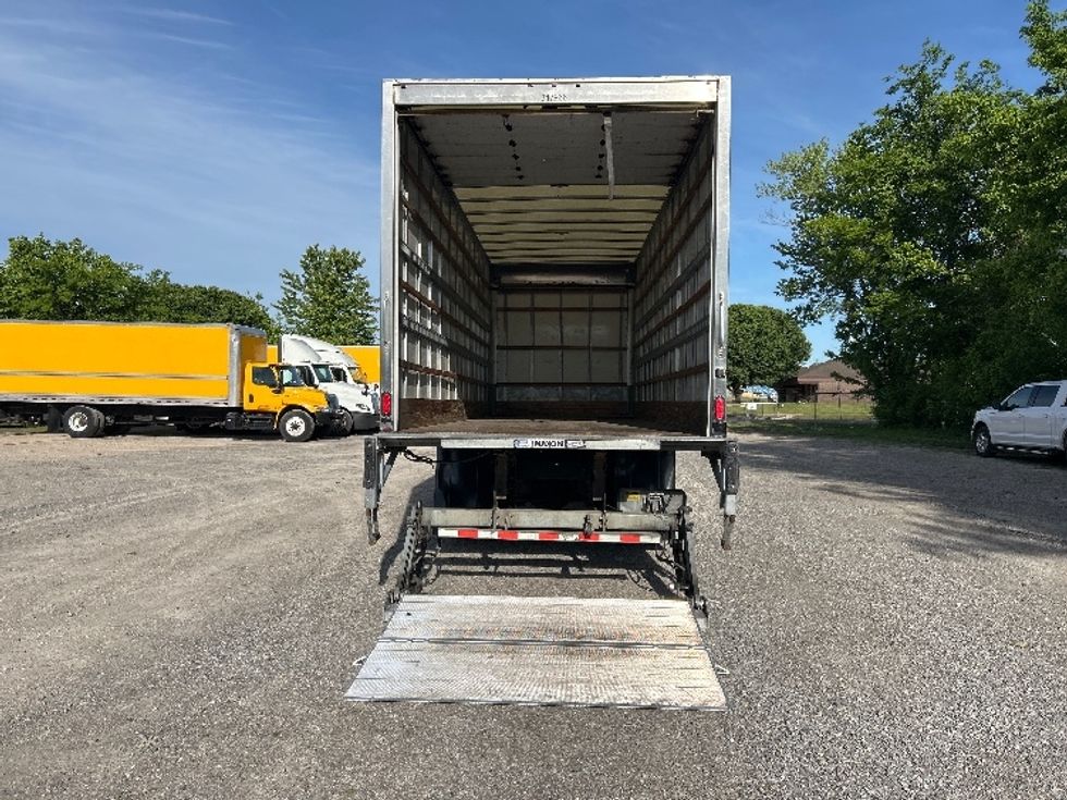 Medium Duty Box Truck-Light and Medium Duty Trucks-Hino-2020-268-Poplar Bluff-MO-184,380\n\t\tmiles-$ 53,500 - Image 9