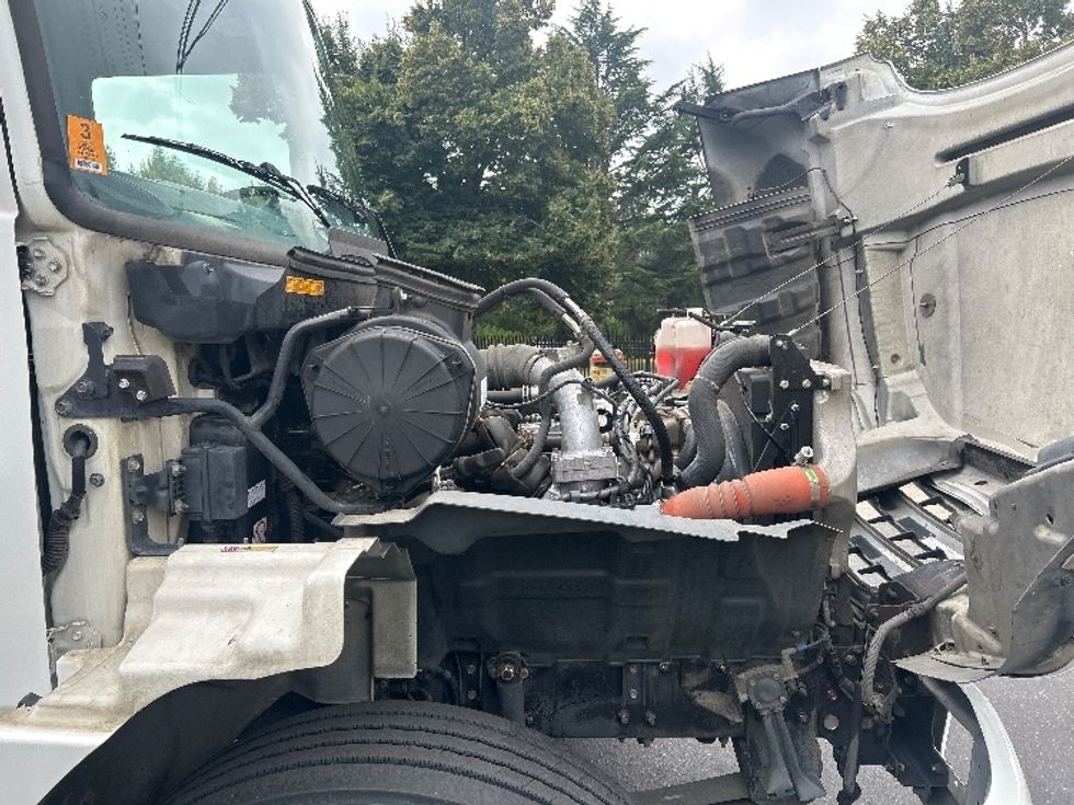 Medium Duty Box Truck-Light and Medium Duty Trucks-Hino-2020-268-Portland-OR-134,453\n\t\tmiles-$ 61,500 - Image 23