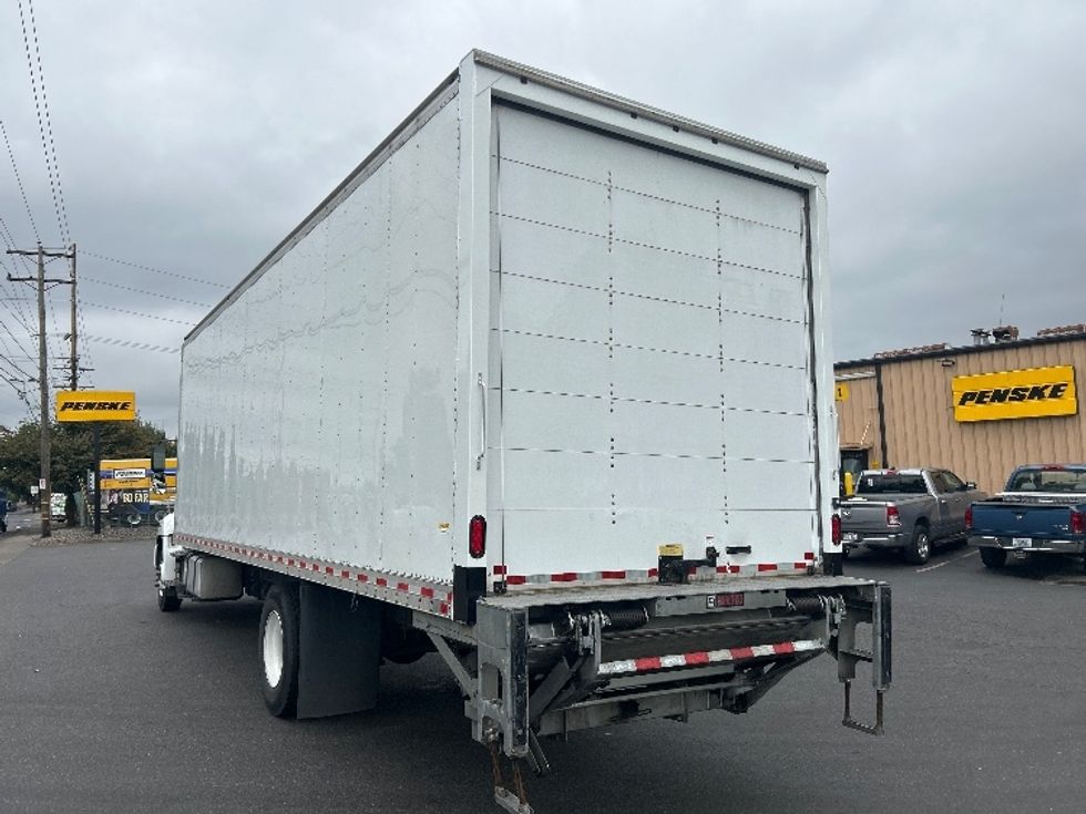 Medium Duty Box Truck-Light and Medium Duty Trucks-Hino-2020-268-Portland-OR-134,453\n\t\tmiles-$ 61,500 - Image 6