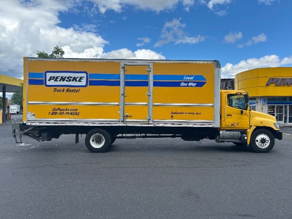 Medium Duty Box Truck-Light and Medium Duty Trucks-Hino-2020-268-Portland-OR-147,331\n\t\tmiles-$ 58,000 - Image 15
