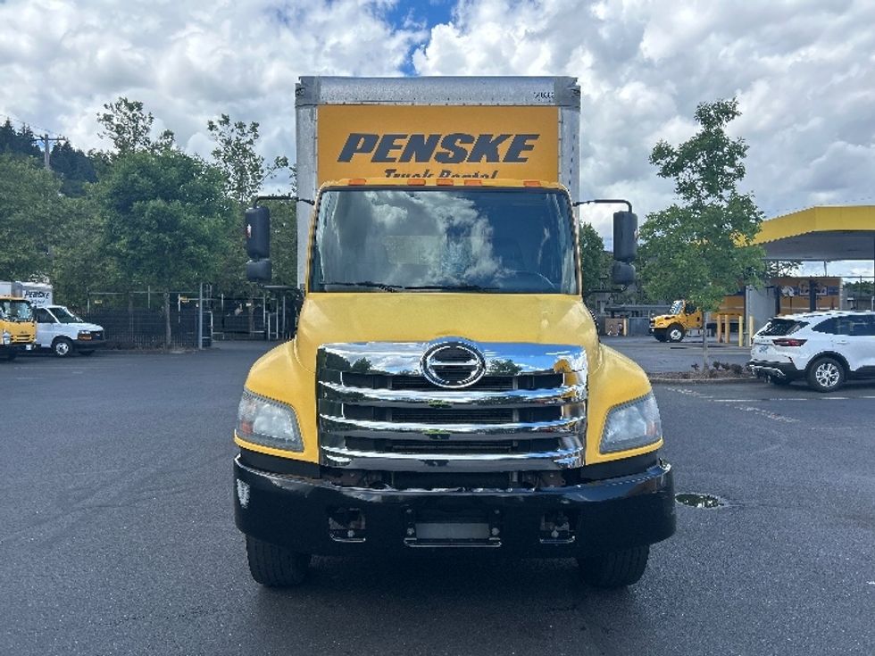 Medium Duty Box Truck-Light and Medium Duty Trucks-Hino-2020-268-Portland-OR-147,331\n\t\tmiles-$ 58,000 - Image 2