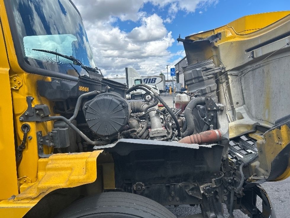 Medium Duty Box Truck-Light and Medium Duty Trucks-Hino-2020-268-Portland-OR-147,331\n\t\tmiles-$ 58,000 - Image 23