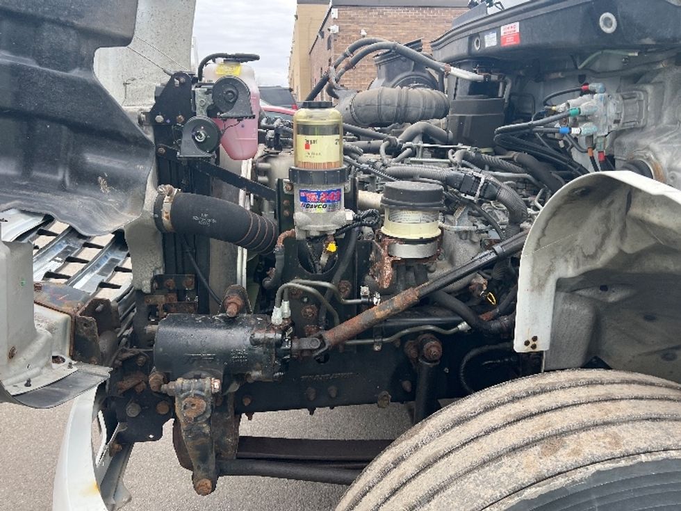 Medium Duty Box Truck-Light and Medium Duty Trucks-Hino-2020-268-Rochester-NY-101,506\n\t\tmiles-$ 51,750 - Image 24