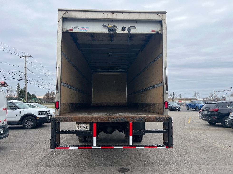 Medium Duty Box Truck-Light and Medium Duty Trucks-Hino-2020-268-Rochester-NY-101,506\n\t\tmiles-$ 51,750 - Image 8