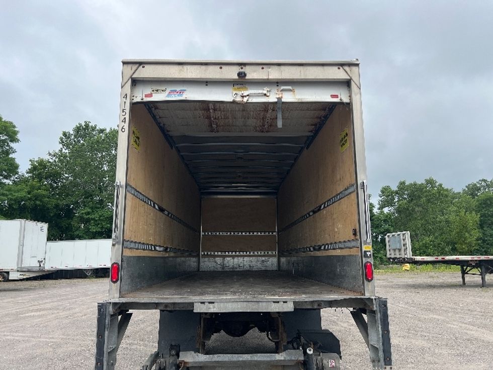 Medium Duty Box Truck-Light and Medium Duty Trucks-Hino-2020-268-Rochester-NY-135,485\n\t\tmiles-$ 50,000 - Image 8