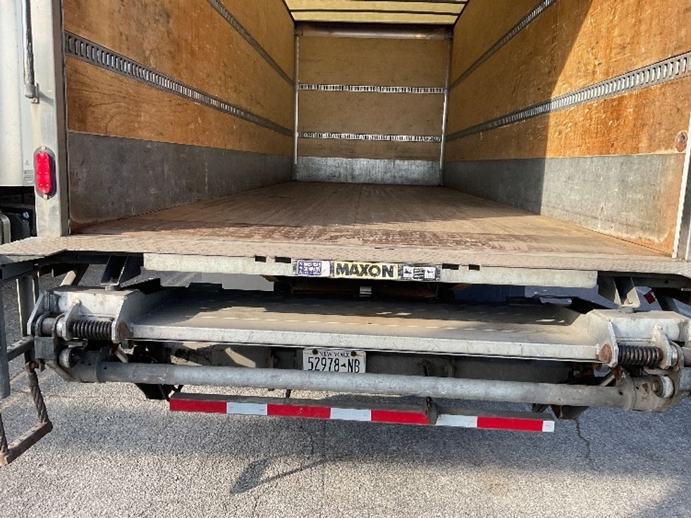 Medium Duty Box Truck-Light and Medium Duty Trucks-Hino-2020-268-Rochester-NY-153,959\n\t\tmiles-$ 51,250 - Image 10