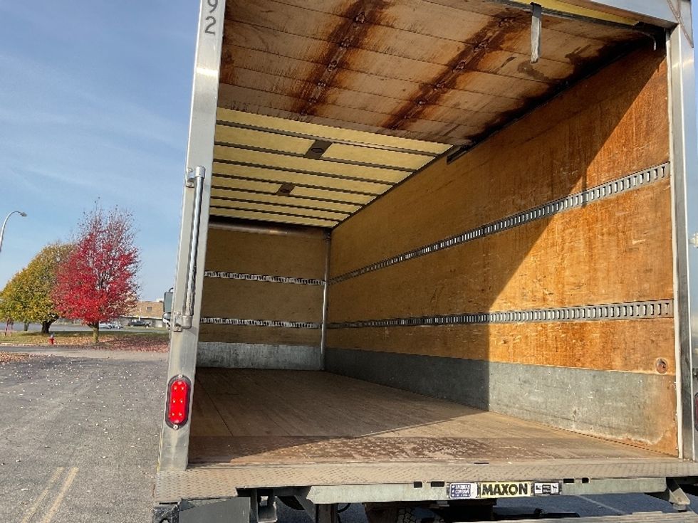 Medium Duty Box Truck-Light and Medium Duty Trucks-Hino-2020-268-Rochester-NY-153,959\n\t\tmiles-$ 51,250 - Image 12