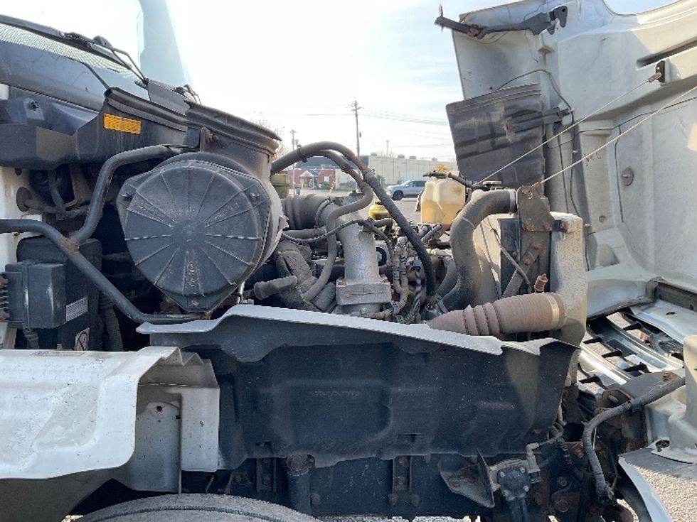 Medium Duty Box Truck-Light and Medium Duty Trucks-Hino-2020-268-Rochester-NY-153,959\n\t\tmiles-$ 51,250 - Image 23