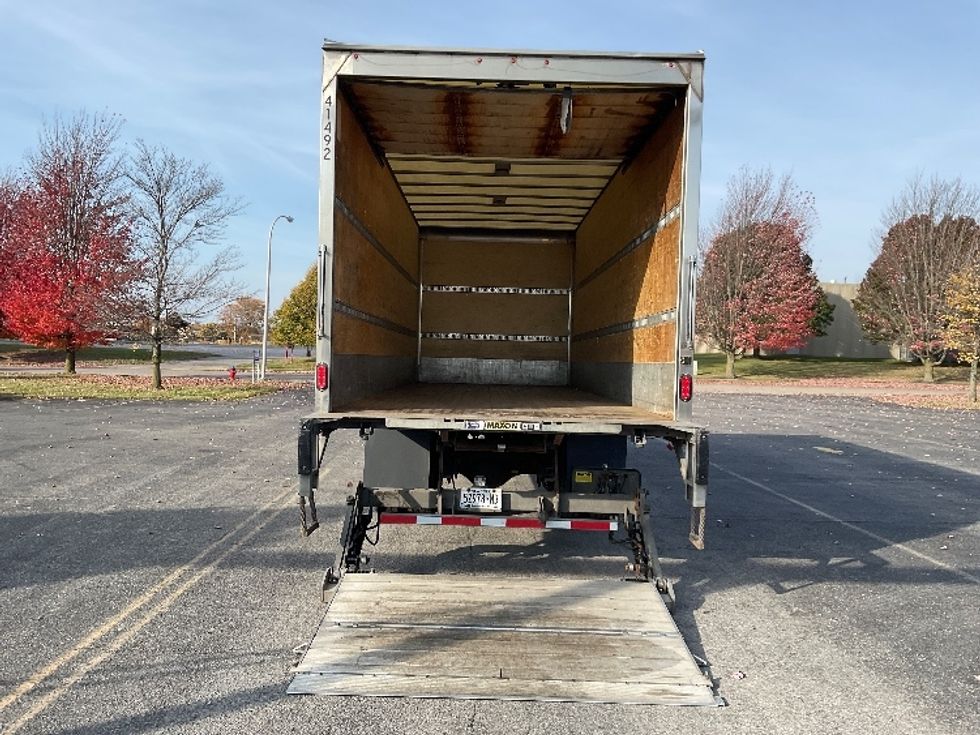 Medium Duty Box Truck-Light and Medium Duty Trucks-Hino-2020-268-Rochester-NY-153,959\n\t\tmiles-$ 51,250 - Image 9