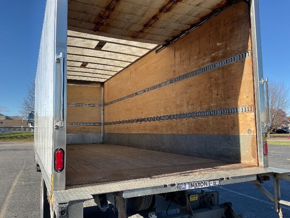 Medium Duty Box Truck-Light and Medium Duty Trucks-Hino-2020-268-Rochester-NY-164,686\n\t\tmiles-$ 53,000 - Image 12