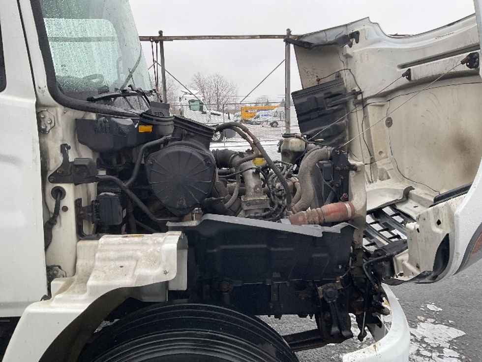 2020 Hino Conventional Type Truck Single Cab photo 18
