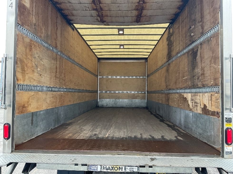 Medium Duty Box Truck-Light and Medium Duty Trucks-Hino-2020-268-Rochester-NY-170,869\n\t\tmiles-$ 46,250 - Image 10