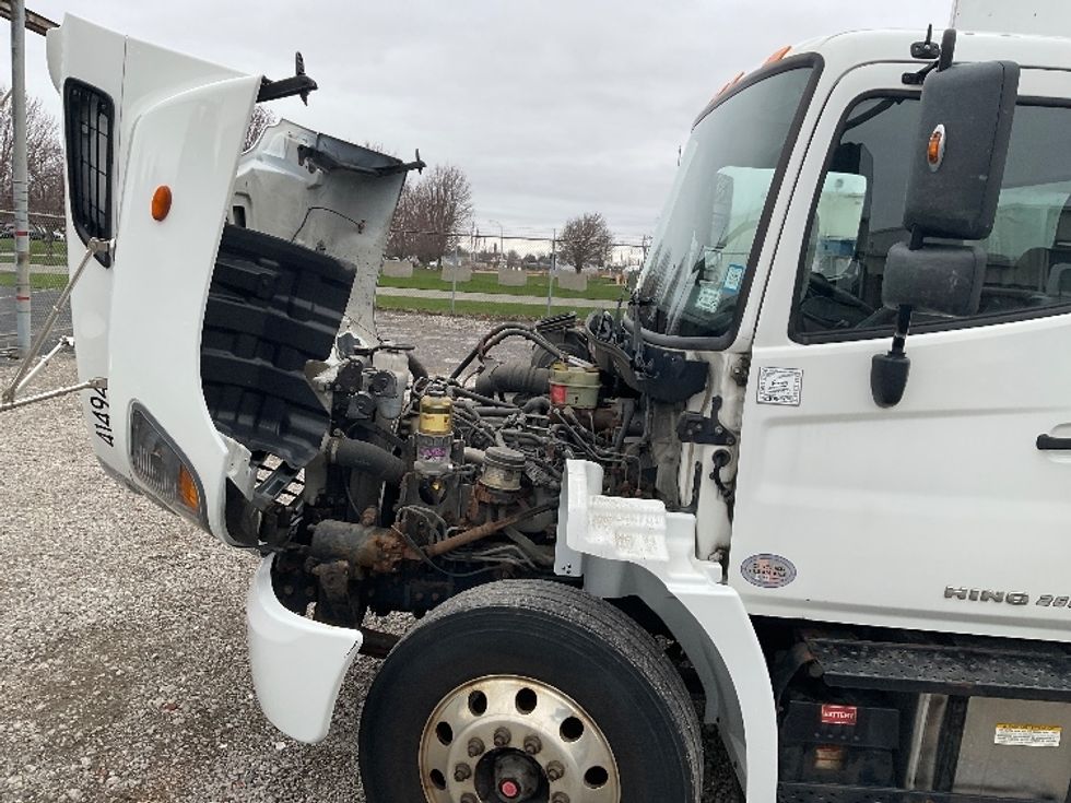 Medium Duty Box Truck-Light and Medium Duty Trucks-Hino-2020-268-Rochester-NY-170,869\n\t\tmiles-$ 46,250 - Image 24