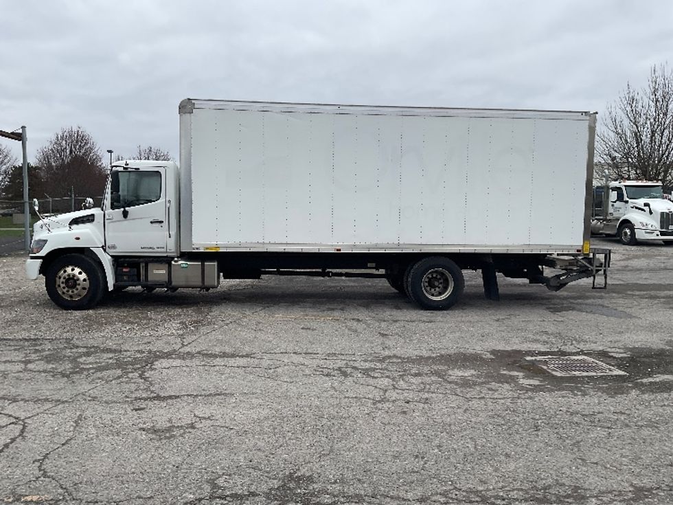 Medium Duty Box Truck-Light and Medium Duty Trucks-Hino-2020-268-Rochester-NY-170,869\n\t\tmiles-$ 46,250 - Image 4