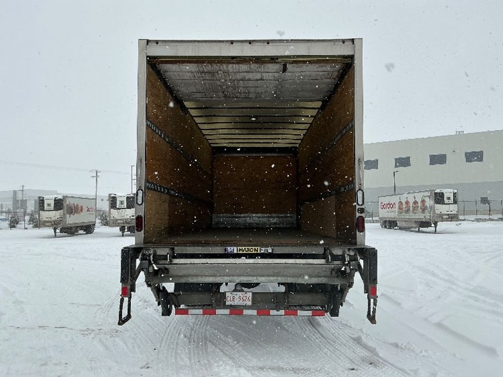 Medium Duty Box Truck-Light and Medium Duty Trucks-Hino-2020-268-Rocky View County-AB-179,186\n\t\tkm-$ 74,750 - Image 8