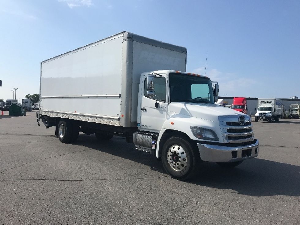 Medium Duty Box Truck-Light and Medium Duty Trucks-Hino-2020-268-Saint Laurent-PQ-237,317\n\t\tkm-$ 78,500 - Image 1