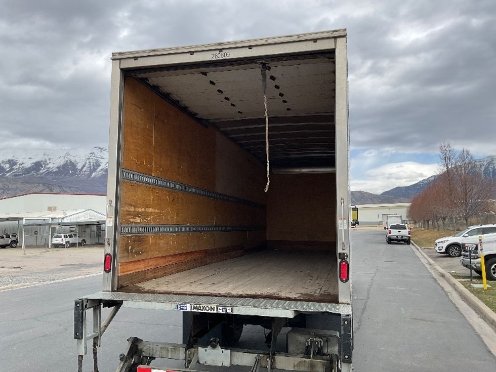 Medium Duty Box Truck-Light and Medium Duty Trucks-Hino-2020-268-Salt Lake City-UT-208,595\n\t\tmiles-$ 46,000 - Image 11