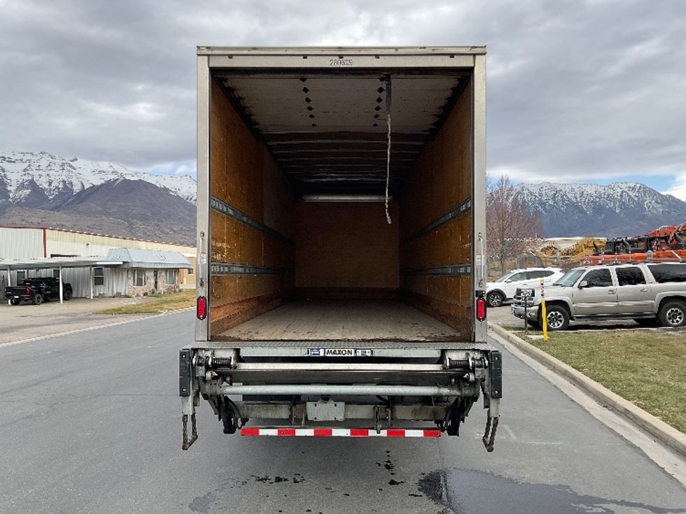 Medium Duty Box Truck-Light and Medium Duty Trucks-Hino-2020-268-Salt Lake City-UT-208,595\n\t\tmiles-$ 46,000 - Image 8