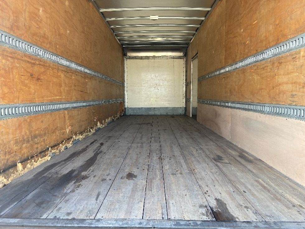 Medium Duty Box Truck-Light and Medium Duty Trucks-Hino-2020-268-San Antonio-TX-229,447\n\t\tmiles-$ 49,750 - Image 10
