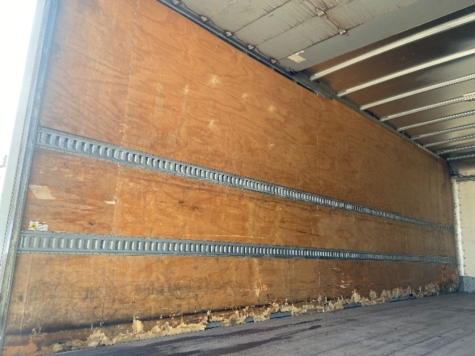 Medium Duty Box Truck-Light and Medium Duty Trucks-Hino-2020-268-San Antonio-TX-229,447\n\t\tmiles-$ 49,750 - Image 11