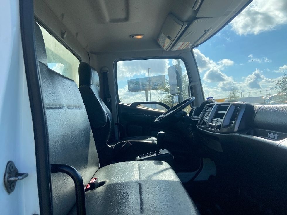 Medium Duty Box Truck-Light and Medium Duty Trucks-Hino-2020-268-San Antonio-TX-229,447\n\t\tmiles-$ 49,750 - Image 22
