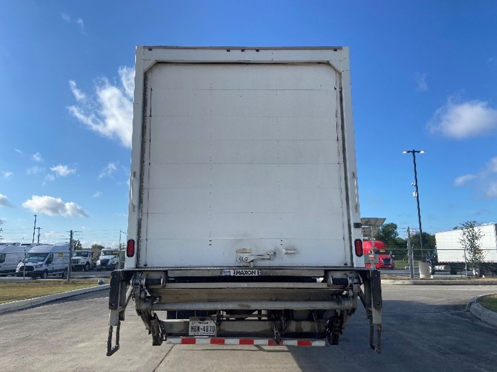 Medium Duty Box Truck-Light and Medium Duty Trucks-Hino-2020-268-San Antonio-TX-229,447\n\t\tmiles-$ 49,750 - Image 7