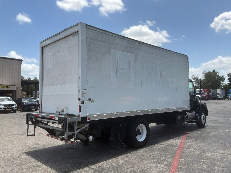Medium Duty Box Truck-Light and Medium Duty Trucks-Hino-2020-268-San Antonio-TX-62,315\n\t\tmiles-$ 58,250 - Image 13