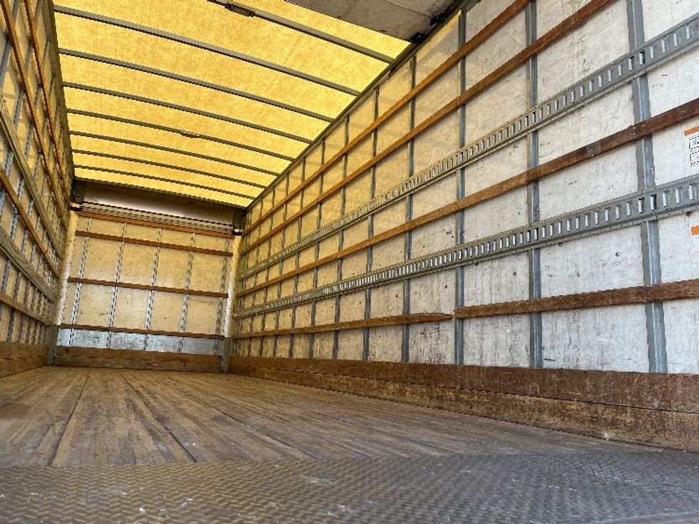 Medium Duty Box Truck-Light and Medium Duty Trucks-Hino-2020-268-San Diego-CA-115,536\n\t\tmiles-$ 65,500 - Image 12