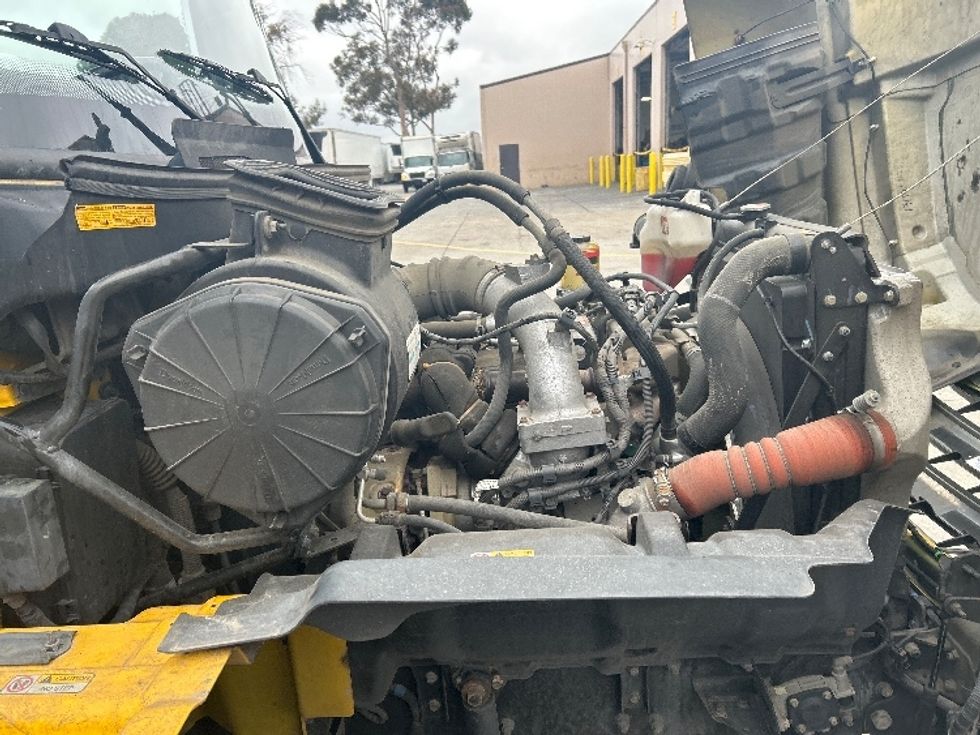 Medium Duty Box Truck-Light and Medium Duty Trucks-Hino-2020-268-San Marcos-CA-157,702\n\t\tmiles-$ 56,500 - Image 23