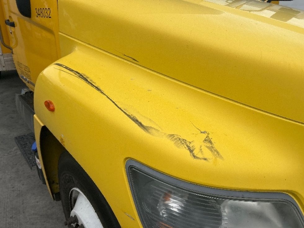 Medium Duty Box Truck-Light and Medium Duty Trucks-Hino-2020-268-San Marcos-CA-157,702\n\t\tmiles-$ 56,500 - Image 27