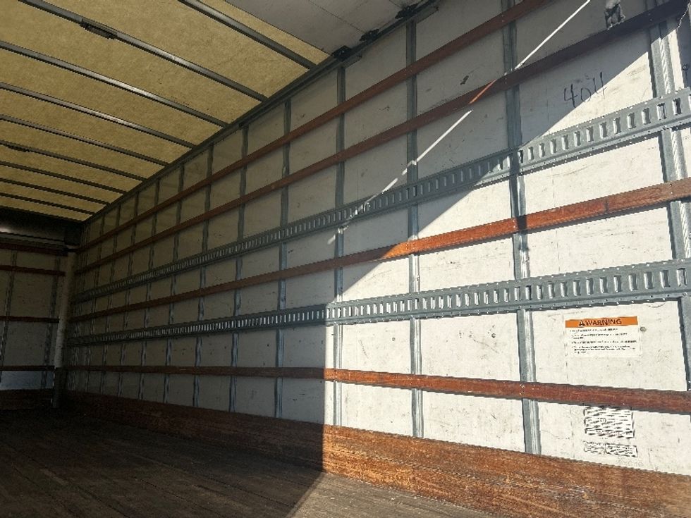 Medium Duty Box Truck-Light and Medium Duty Trucks-Hino-2020-268-Santa Ana-CA-126,744\n\t\tmiles-$ 60,500 - Image 12