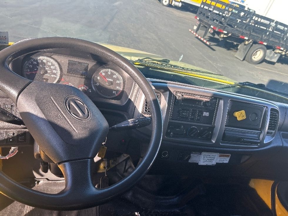 Medium Duty Box Truck-Light and Medium Duty Trucks-Hino-2020-268-Santa Ana-CA-126,744\n\t\tmiles-$ 60,500 - Image 18